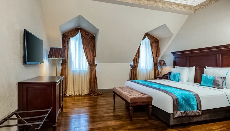 هتل پالازو دونیزتی استانبول